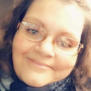 Meet your Posher, Annette